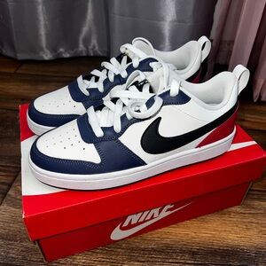 Nike Court Borough Low 2 Shoes